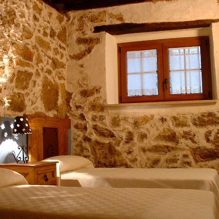 Apartamentos Rurales La Antigua Fonda Candelario Szoba fotó