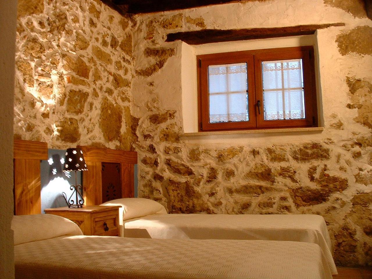 Apartamentos Rurales La Antigua Fonda Candelario Szoba fotó